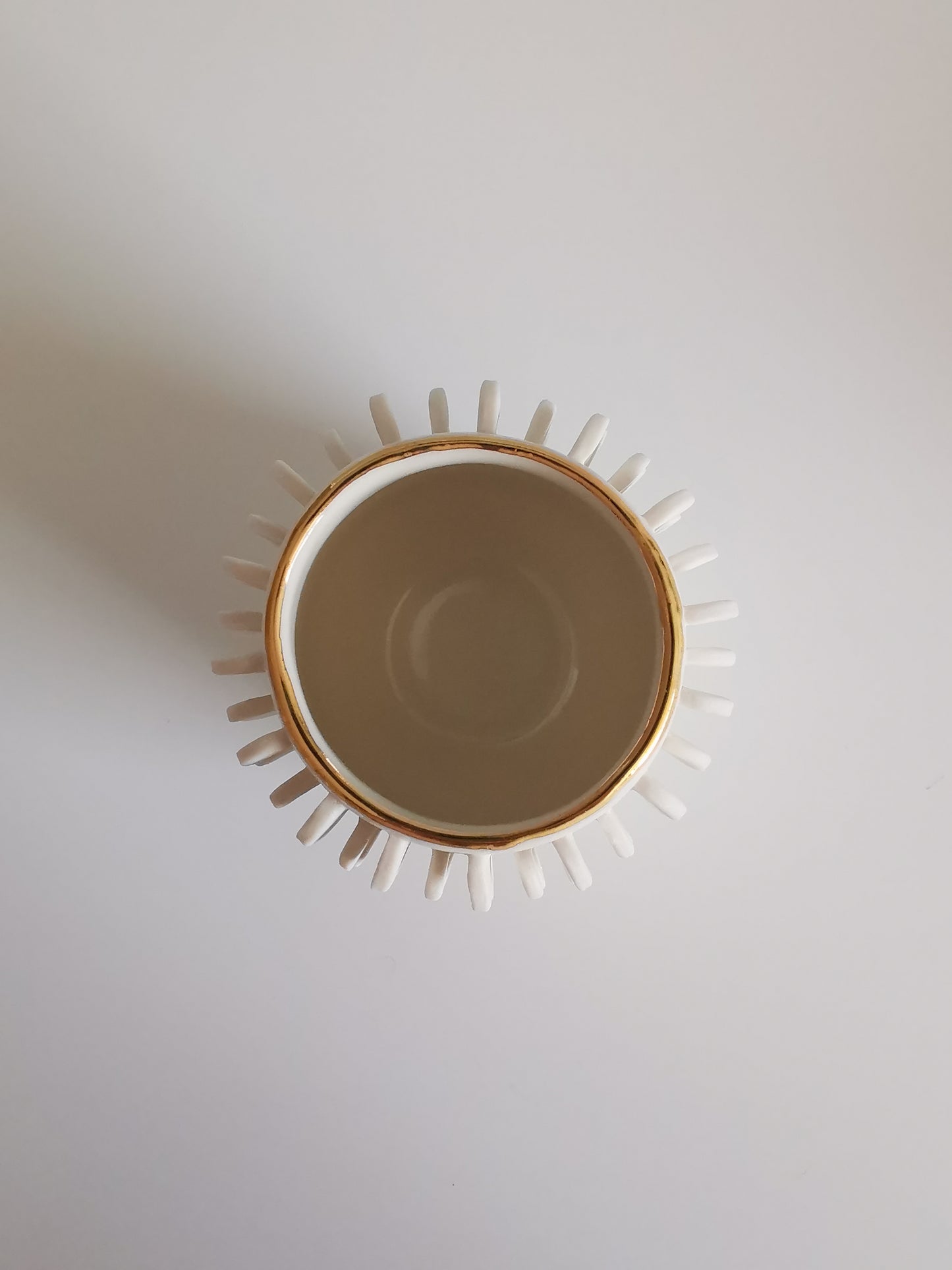 Small Wiggle Vessel with Gold