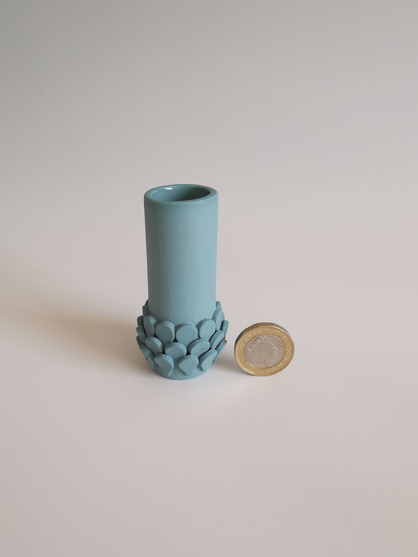 Mini Vase with Teardrops
