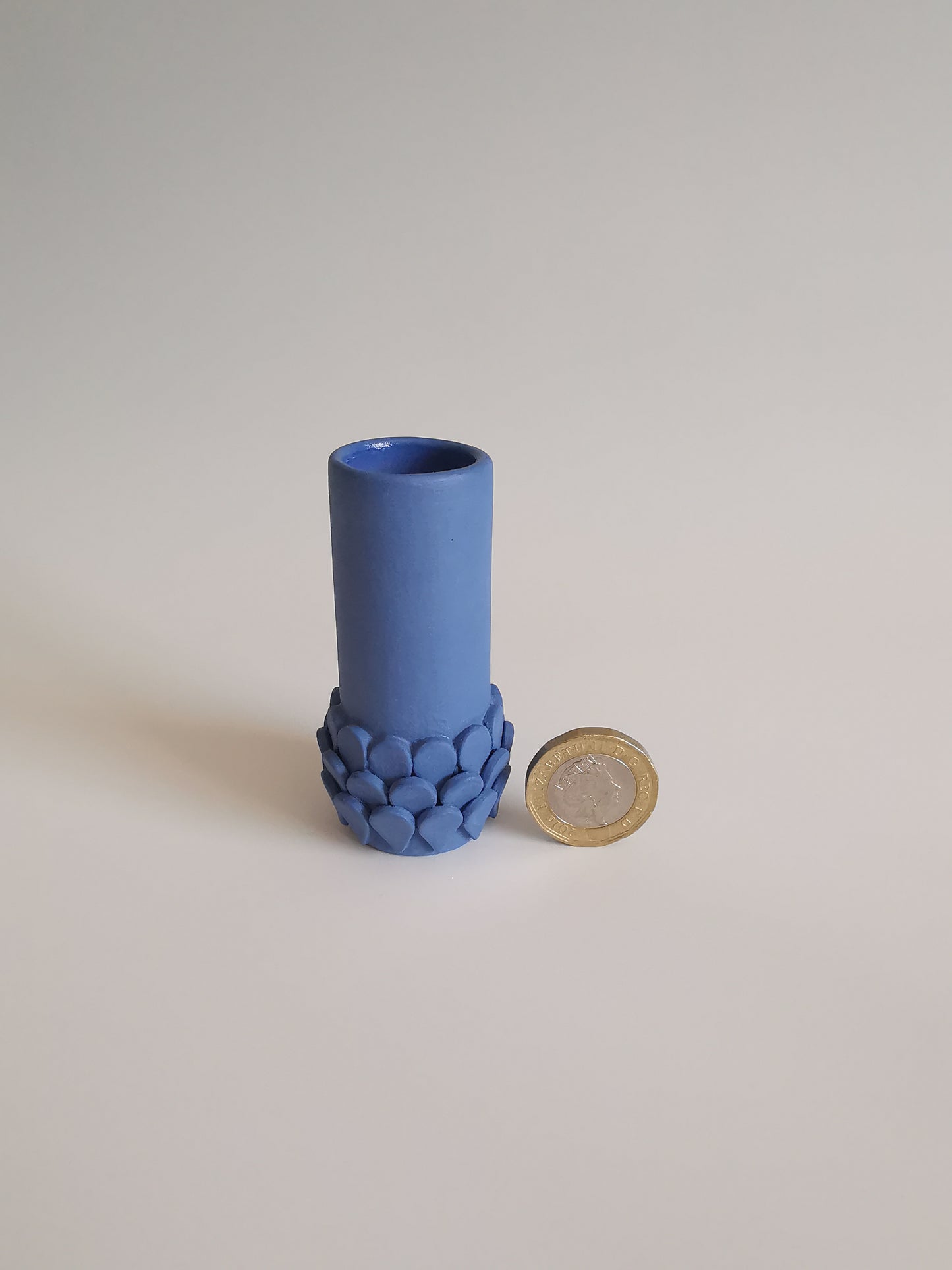 Mini Vase with Teardrops